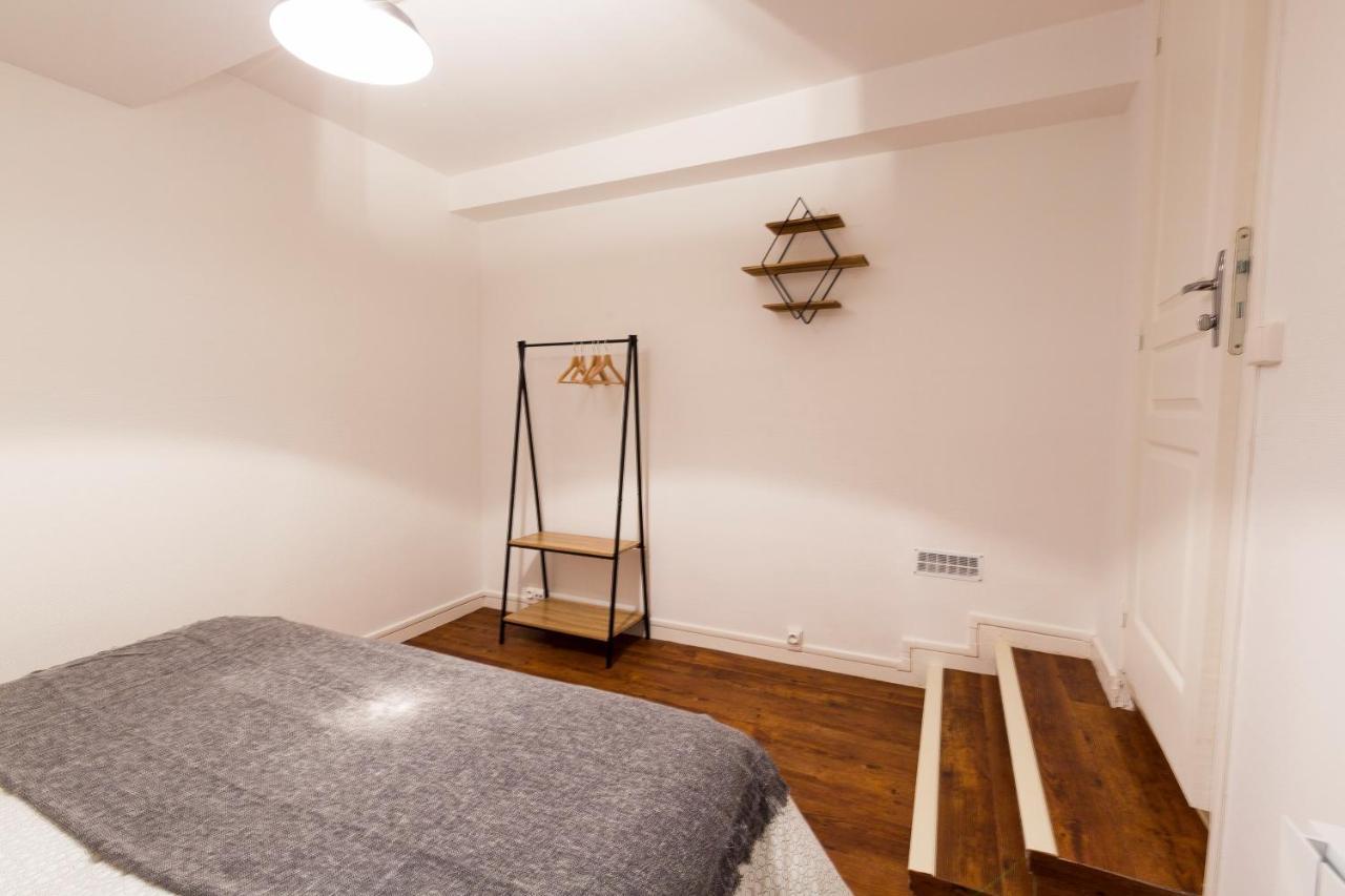 Au Refuge Hyper Centre Joigny Appartement Buitenkant foto